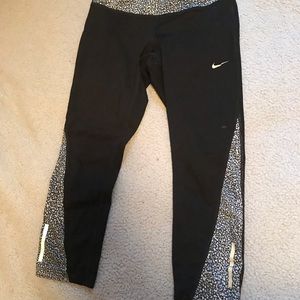 Nike Dri-Fit Capri Leggings